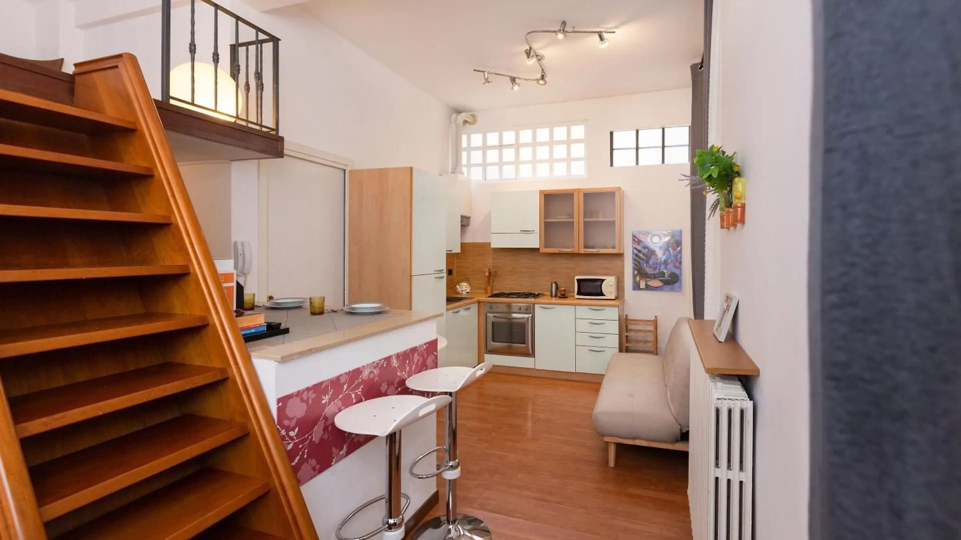 Soft Colors Exclusive Apartment - Navigli District - M2 Milan
