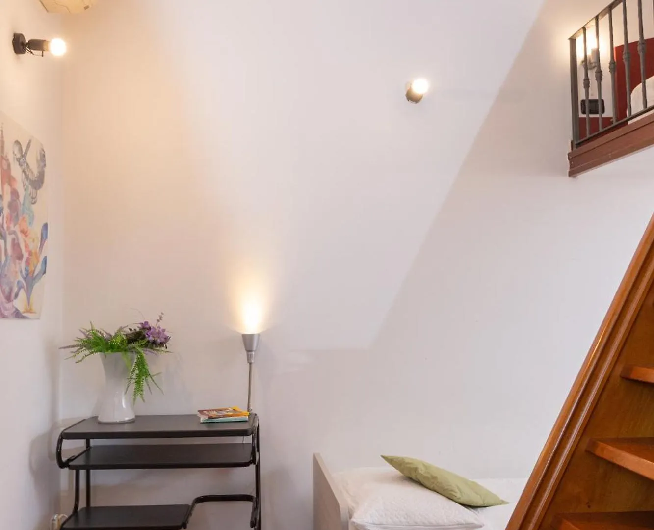 Soft Colors Exclusive Apartment - Navigli District - M2 Milan