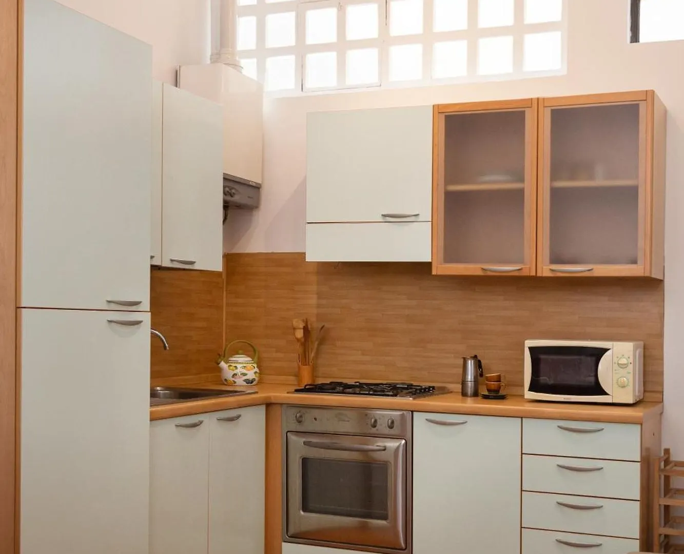 Soft Colors Exclusive Apartment - Navigli District - M2 Milan