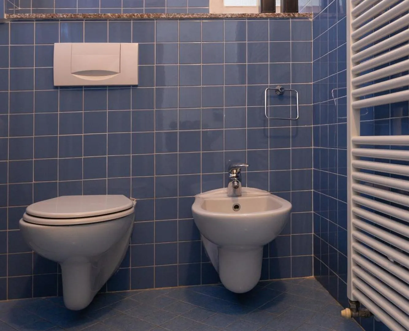 Soft Colors Exclusive Apartment - Navigli District - M2 Milan Italy